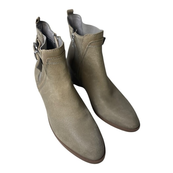 Luca Lane Women’s Meyna Tan Suede Heeled Ankle Boots - Picture 8 of 9